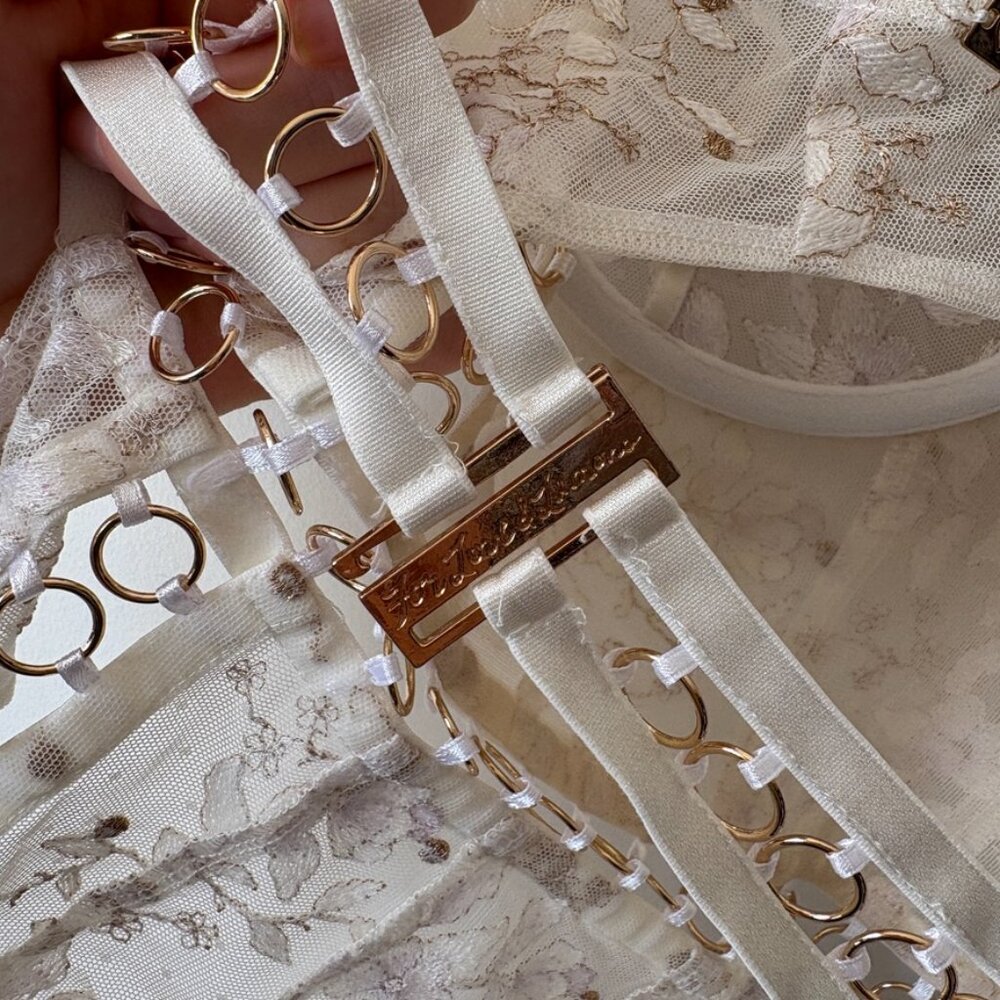 For Love And Lemons | Cream Floral Lace Bodysuit - Picture 6 of 8